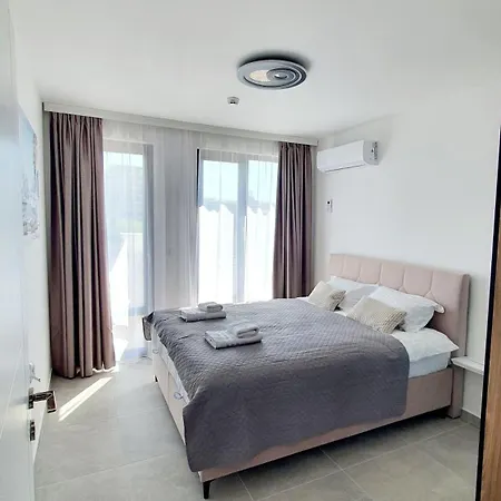 Apartment Sunshine Rose - Sea View, Neubau, Luxus Sweti Wlas