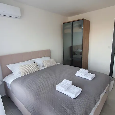 Apartament Sunshine Rose - Sea View, Neubau, Luxus Sveti Vlas