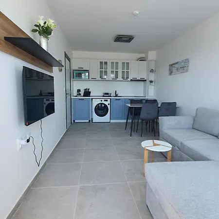 Sunshine Rose - Sea View, Neubau, Luxus Apartament