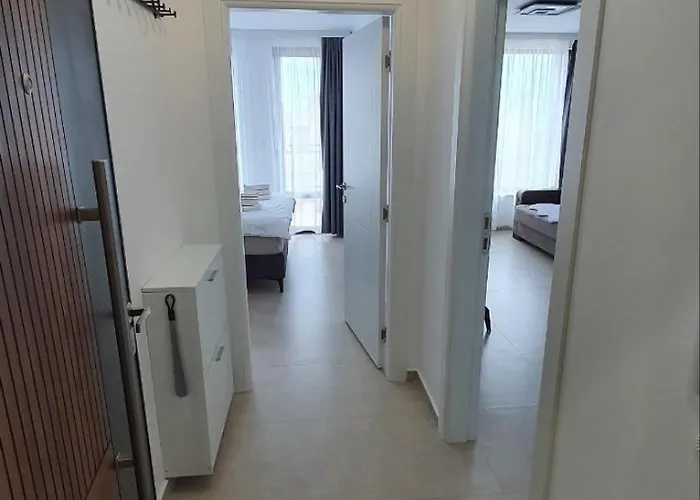 Sunshine Rose - Sea View, Neubau, Luxus דירה סבטי ולאס